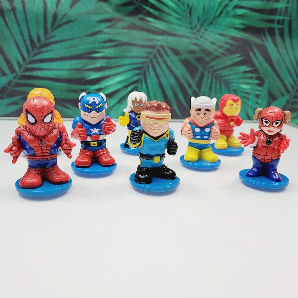 8 mini figurine vintage superhero Cake Toppers 2in MGA 2007